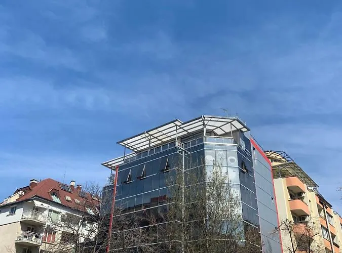 Lilia 3 Self-Check In Apartment With Hot Water Despite Prevention In The Neighborhood, Food And Drink Shop Open Until 10 Pm And Free Parking Area Next Ot 24 Hours Food And Drink Shop And Free Parking Area