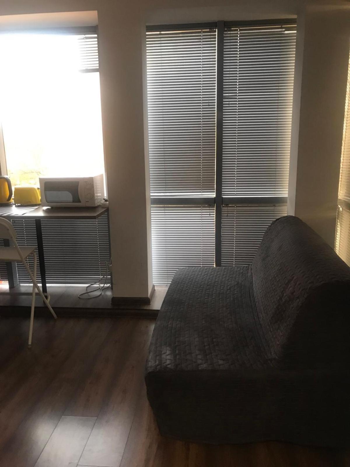 Apartament Lilia 3 Self-check In With Hot Water Despite Prevention In The Neighborhood, Food And Drink Shop Open Until 10 Pm And Free Parking Area Next Ot 24 Food And Drink Shop And Free Parking Area