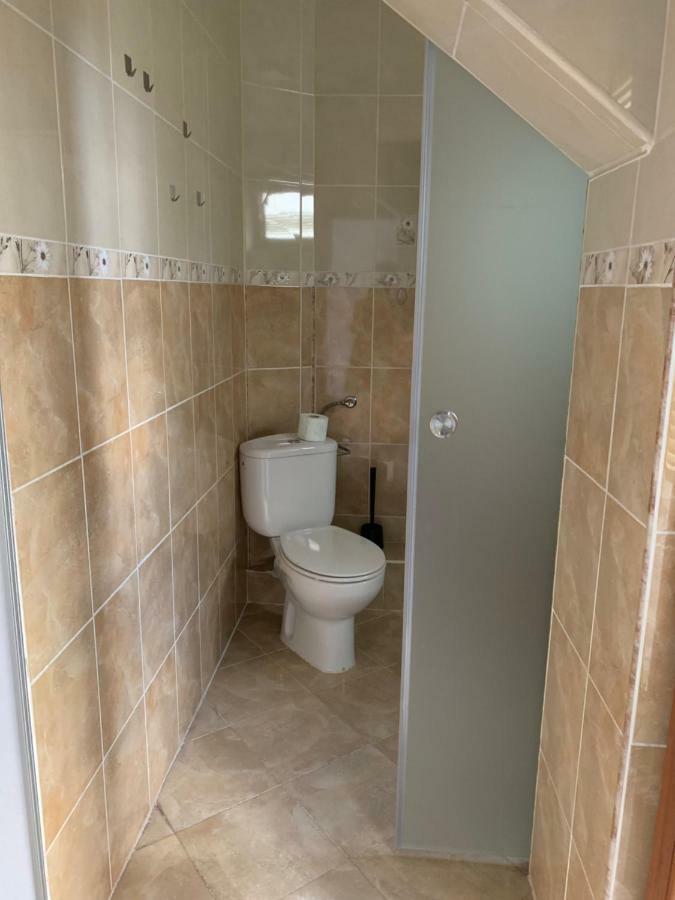 Apartament Lilia 3 Self-check In With Hot Water Despite Prevention In The Neighborhood, Food And Drink Shop Open Until 10 Pm And Free Parking Area Next Ot 24 Food And Drink Shop And Free Parking Area Sofia