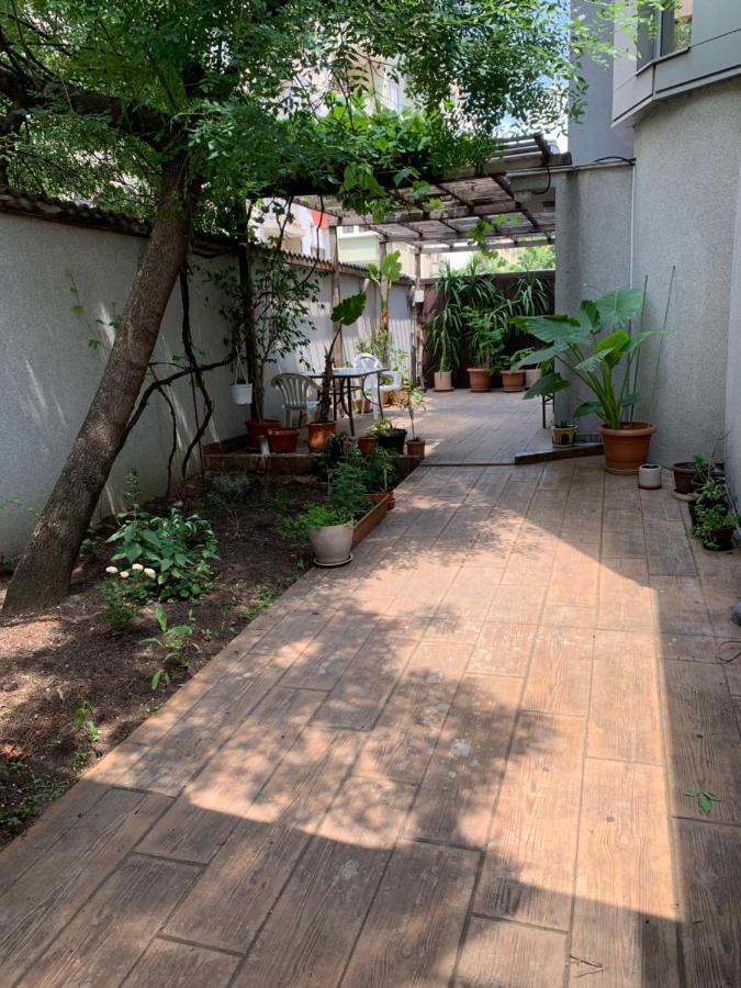 Lilia 3 Self-check In With Hot Water Despite Prevention In The Neighborhood, Food And Drink Shop Open Until 10 Pm And Free Parking Area Next Ot 24 Food And Drink Shop And Free Parking Area